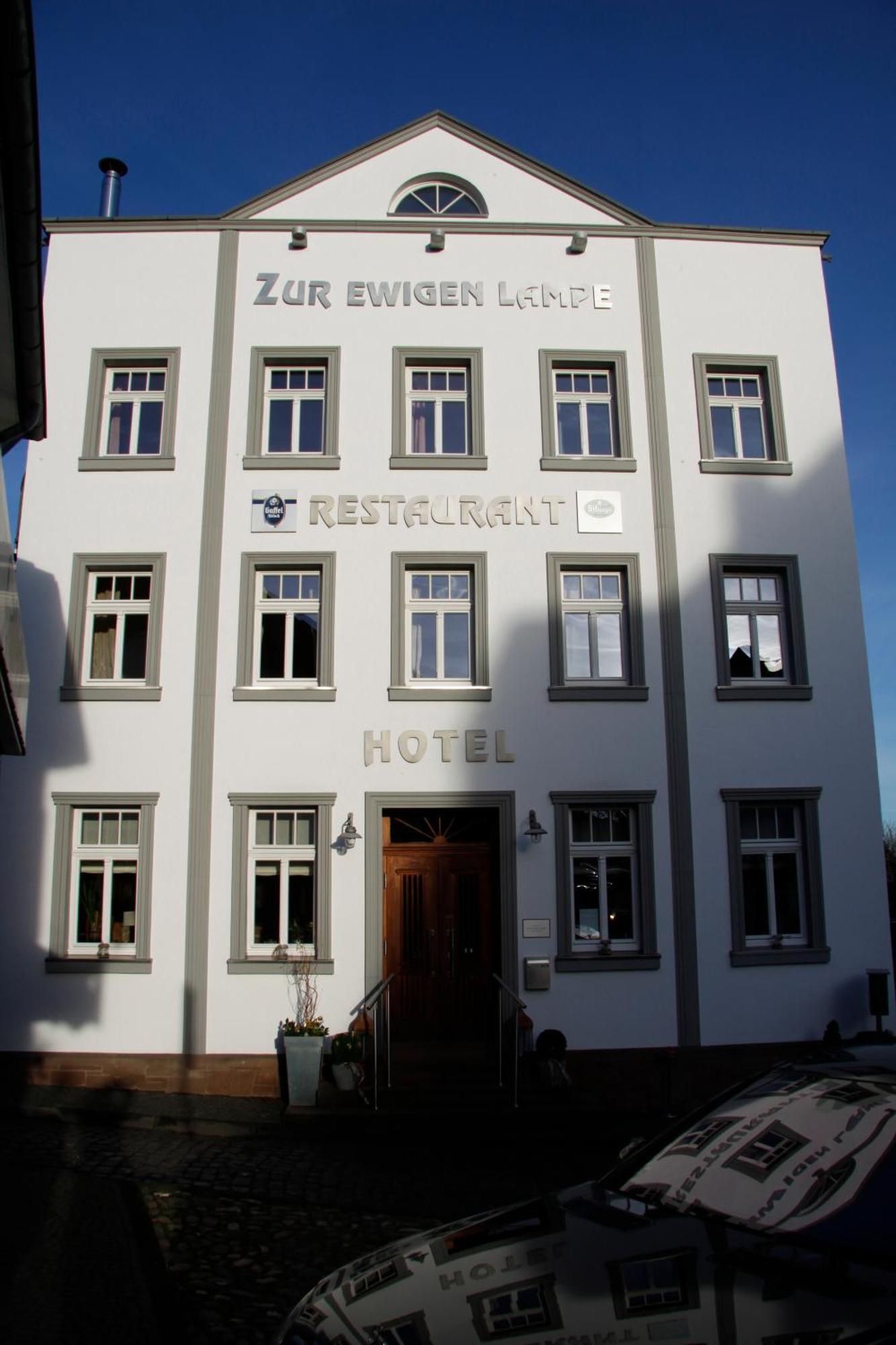 Zur Ewigen Lampe Romantisches Landhotel & Restaurant Nideggen Zewnętrze zdjęcie